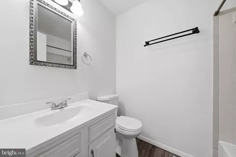 Bath - 177 Stonegate Dr, Frederick, MD 21702 photo 1 of 2