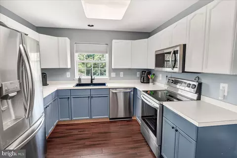 Kitchen - 593 Cawley Dr #3 3B, Frederick, MD 21703 photo 2 of 6