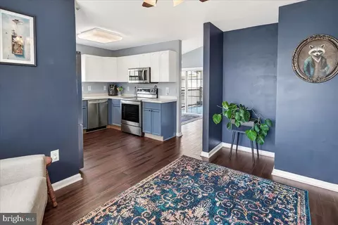 Entry Way - 593 Cawley Dr #3 3B, Frederick, MD 21703 photo 4 of 12