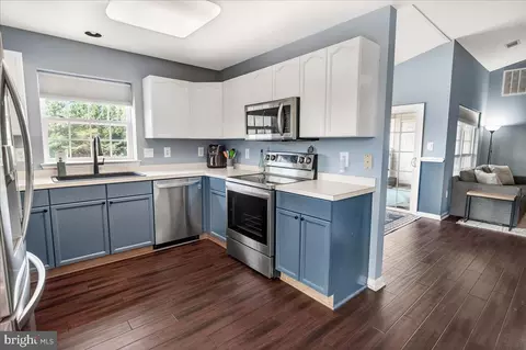 Kitchen - 593 Cawley Dr #3 3B, Frederick, MD 21703 photo 6 of 6