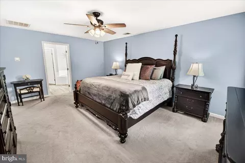 Bedroom - 9060 Major Smith Ln, Frederick, MD 21704 photo 2 of 7