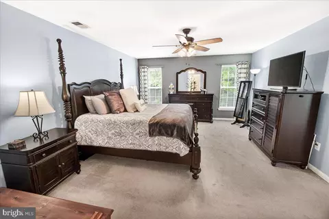 Bedroom - 9060 Major Smith Ln, Frederick, MD 21704 photo 4 of 7
