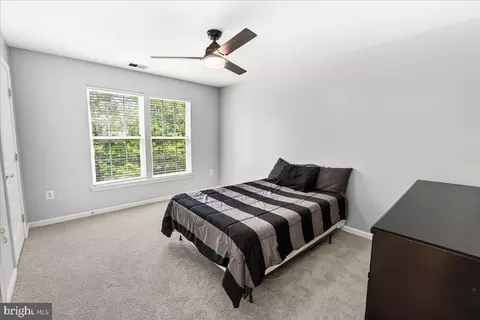 Bedroom - 9060 Major Smith Ln, Frederick, MD 21704 photo 5 of 7
