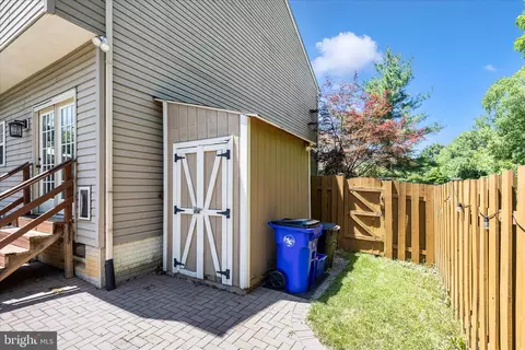 Exterior - 2039 Sumner Dr, Frederick, MD 21702 photo 10 of 11