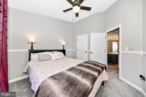 Bedroom - 2039 Sumner Dr, Frederick, MD 21702 photo 5 of 7