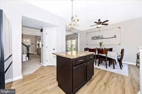 Entry Way - 2039 Sumner Dr, Frederick, MD 21702 photo 4 of 5