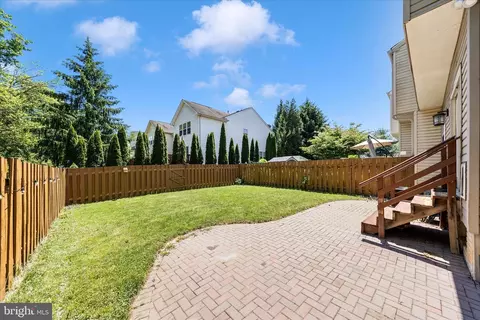Exterior - 2039 Sumner Dr, Frederick, MD 21702 photo 9 of 11