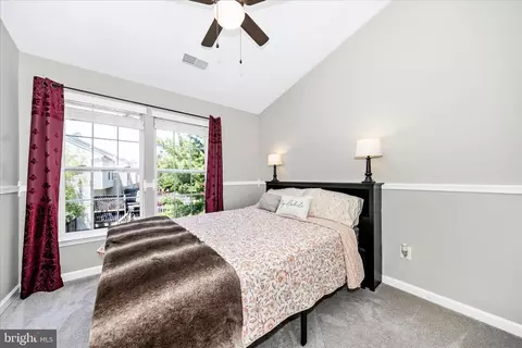 Bedroom - 2039 Sumner Dr, Frederick, MD 21702 photo 4 of 7