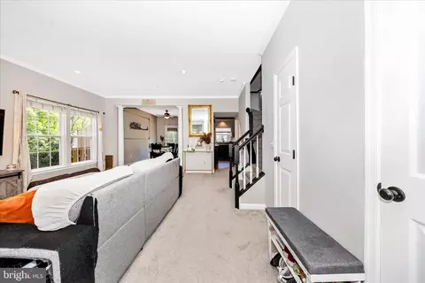 Entry Way - 2039 Sumner Dr, Frederick, MD 21702 photo 2 of 5