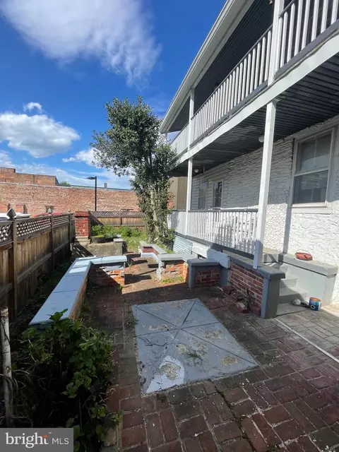 9 E All Saints St, Frederick, MD 21701 photo 2