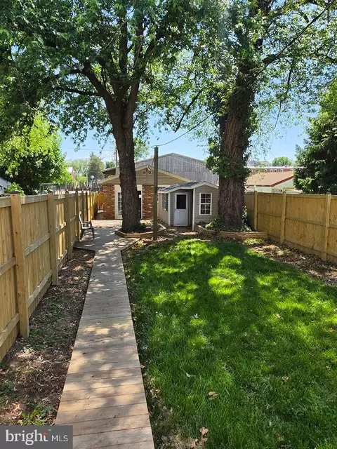 246 E 7th St, Frederick, MD 21701 photo 3