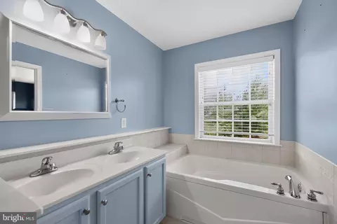 Entry Way - 2595 Emerson Dr, Frederick, MD 21702 photo 2 of 6