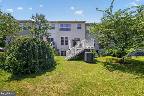 Exterior - 2595 Emerson Dr, Frederick, MD 21702 photo 3 of 4
