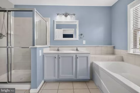 Bath - 2595 Emerson Dr, Frederick, MD 21702 photo 1 of 1