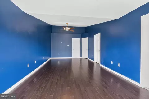 Living - 2595 Emerson Dr, Frederick, MD 21702 photo 8 of 10