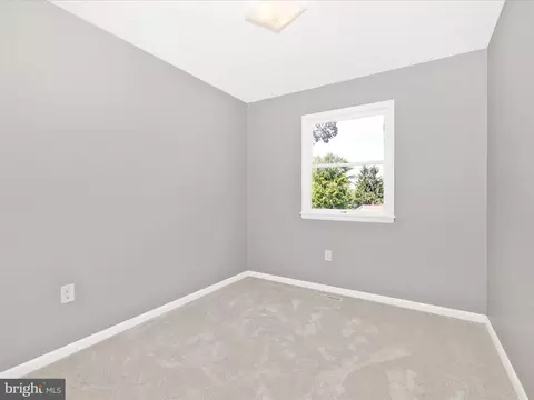 Bedroom - 7291 Beechtree Ln, Middletown, MD 21769 photo 9 of 12