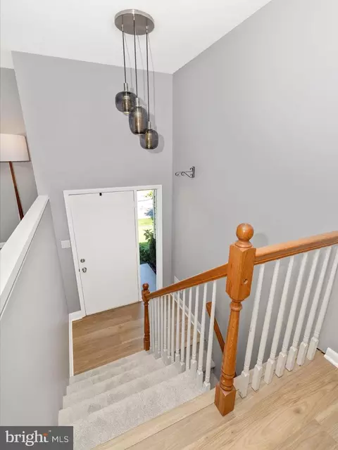 Entry Way - 7291 Beechtree Ln, Middletown, MD 21769 photo 1 of 2