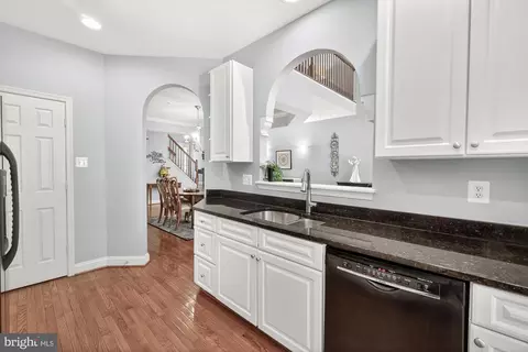 Entry Way - 2620 Monocacy Ford Rd, Frederick, MD 21701 photo 2 of 8