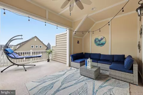 Exterior - 1004 Lindley Rd, Frederick, MD 21701 photo 2 of 4