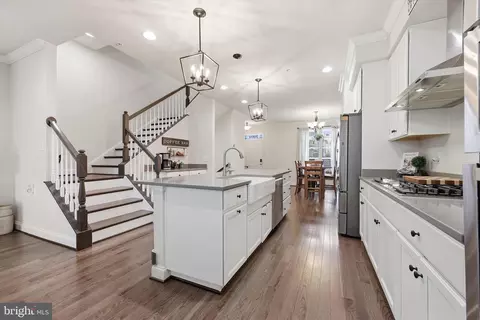 Entry Way - 1004 Lindley Rd, Frederick, MD 21701 photo 2 of 10