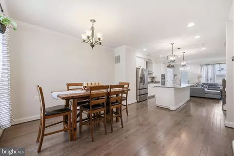 Dining - 1004 Lindley Rd, Frederick, MD 21701 photo 1 of 2