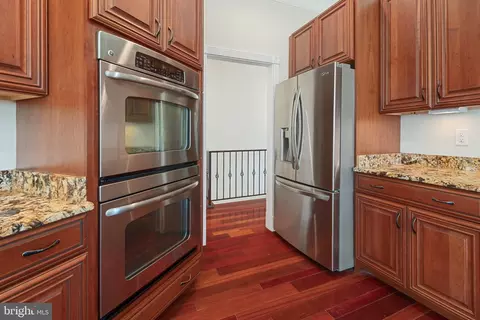 Entry Way - 7147 Linganore Rd, Frederick, MD 21701 photo 1 of 4