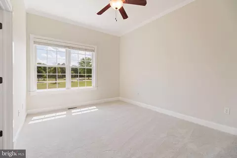 Bedroom - 7147 Linganore Rd, Frederick, MD 21701 photo 2 of 8