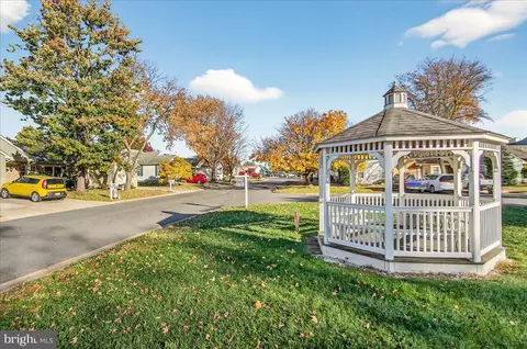 View/Area - 5790 Box Elder Ct, Frederick, MD 21703 photo 5 of 7