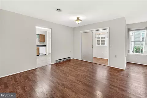 Living - 5790 Box Elder Ct, Frederick, MD 21703 photo 10 of 17