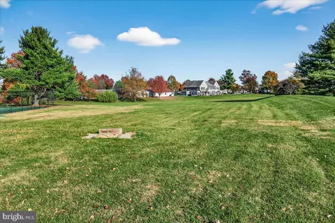 Exterior - 5790 Box Elder Ct, Frederick, MD 21703 photo 19 of 21