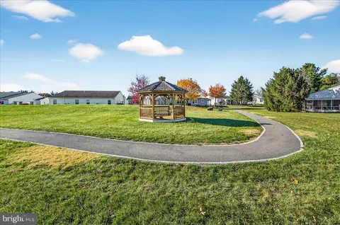 View/Area - 5790 Box Elder Ct, Frederick, MD 21703 photo 3 of 7