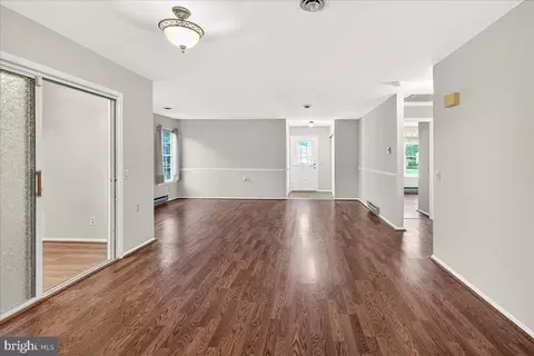 Living - 5790 Box Elder Ct, Frederick, MD 21703 photo 17 of 17