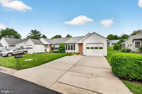 Exterior - 5790 Box Elder Ct, Frederick, MD 21703 photo 4 of 21