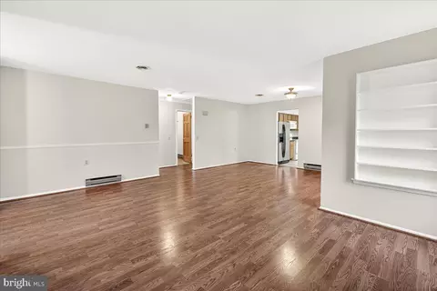 Living - 5790 Box Elder Ct, Frederick, MD 21703 photo 11 of 17