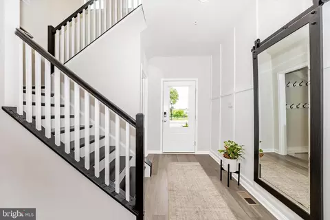 Entry Way - 700 Bond St, Frederick, MD 21701 photo 1 of 12