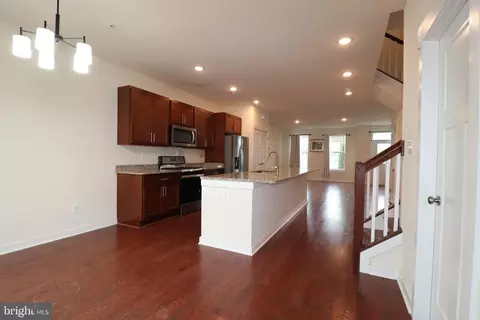 Entry Way - 414 Waverley, Frederick, MD 21702 photo 4 of 8