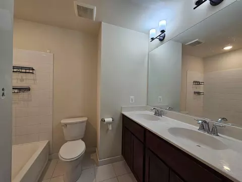 Bath - 414 Waverley, Frederick, MD 21702 photo 4 of 6