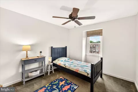 Bedroom - 8241 Waterside Ct, Frederick, MD 21701 photo 2 of 4