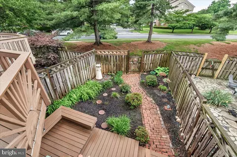 Exterior - 8241 Waterside Ct, Frederick, MD 21701 photo 5 of 12