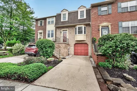 Exterior - 8241 Waterside Ct, Frederick, MD 21701 photo 2 of 12