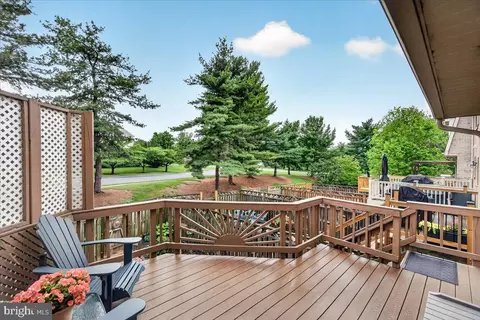 Exterior - 8241 Waterside Ct, Frederick, MD 21701 photo 3 of 12