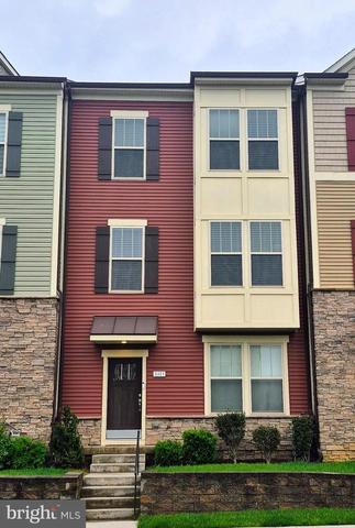 8813 Shady Pines Dr, Frederick, MD 21704