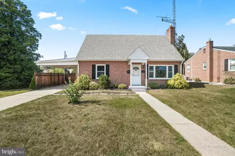 Exterior - 607 Grant Pl, Frederick, MD 21702 photo 2 of 9
