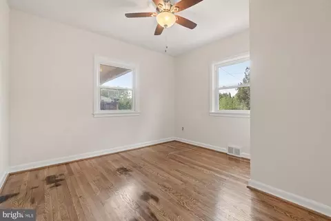 Bedroom - 607 Grant Pl, Frederick, MD 21702 photo 1 of 2