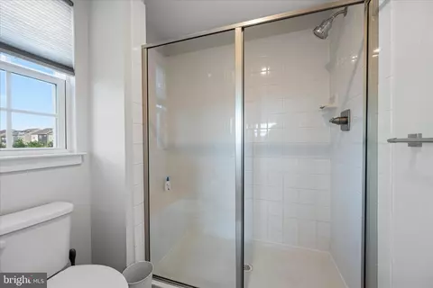 Bath - 4798 Hiteshow Dr, Frederick, MD 21703 photo 1 of 2