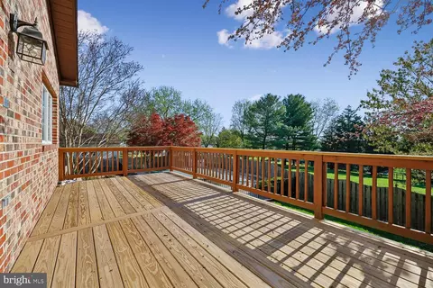 Exterior - 7993 Pleasant Ct, Frederick, MD 21701 photo 5 of 26