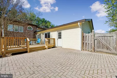 Exterior - 7993 Pleasant Ct, Frederick, MD 21701 photo 20 of 26