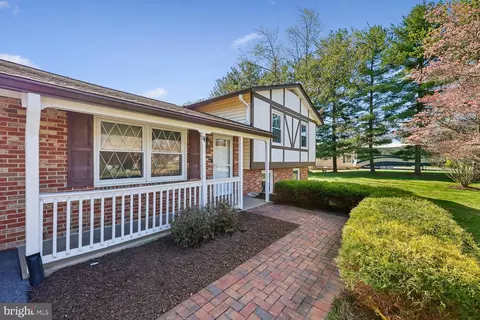 Exterior - 7993 Pleasant Ct, Frederick, MD 21701 photo 25 of 26
