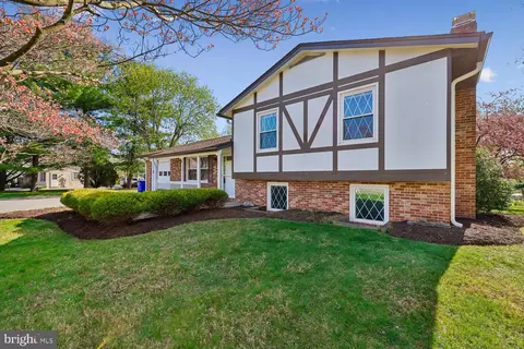 Exterior - 7993 Pleasant Ct, Frederick, MD 21701 photo 23 of 26
