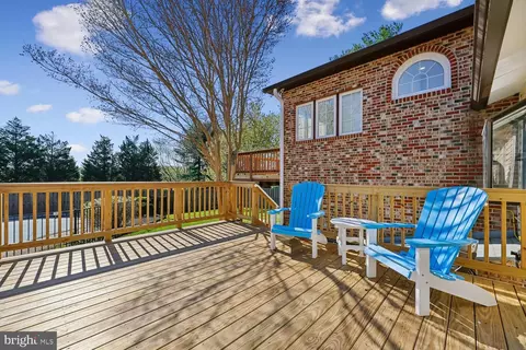 Exterior - 7993 Pleasant Ct, Frederick, MD 21701 photo 6 of 26